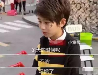 三岁男孩遭亲妈狠踢,3岁孩子被妈妈狠踢现场