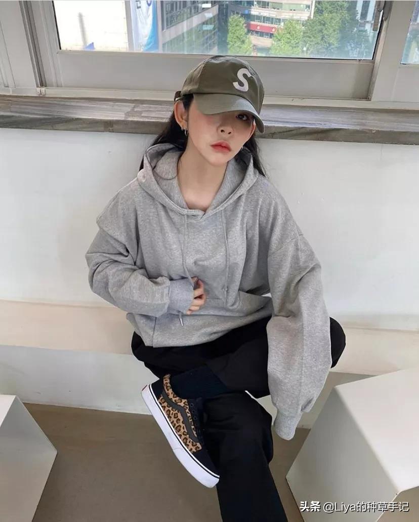 卫衣+3件下装=早春王炸组合!太好看