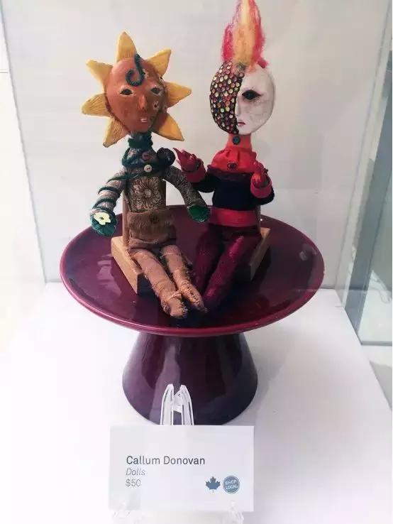 12岁男孩用捡来的破烂，亲手打造出一个暗黑王国，…