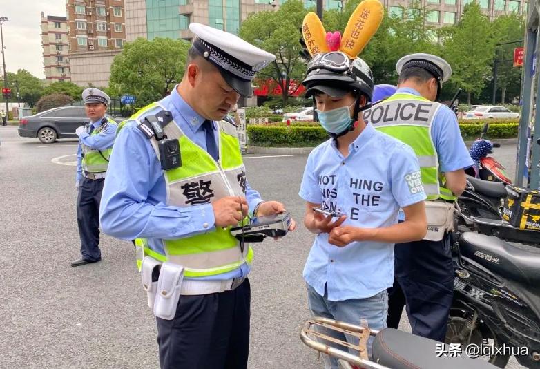 低速电动三轮车和老年代步车区别,对于电动三轮车的整治