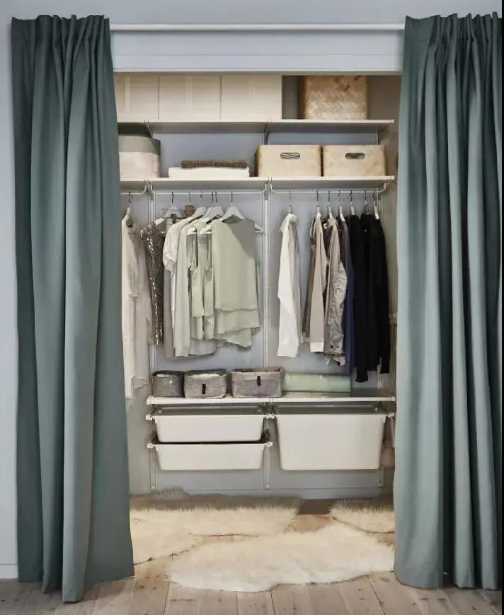 框架式衣柜节省空间灵活收纳,金属框架组合衣柜省钱技巧