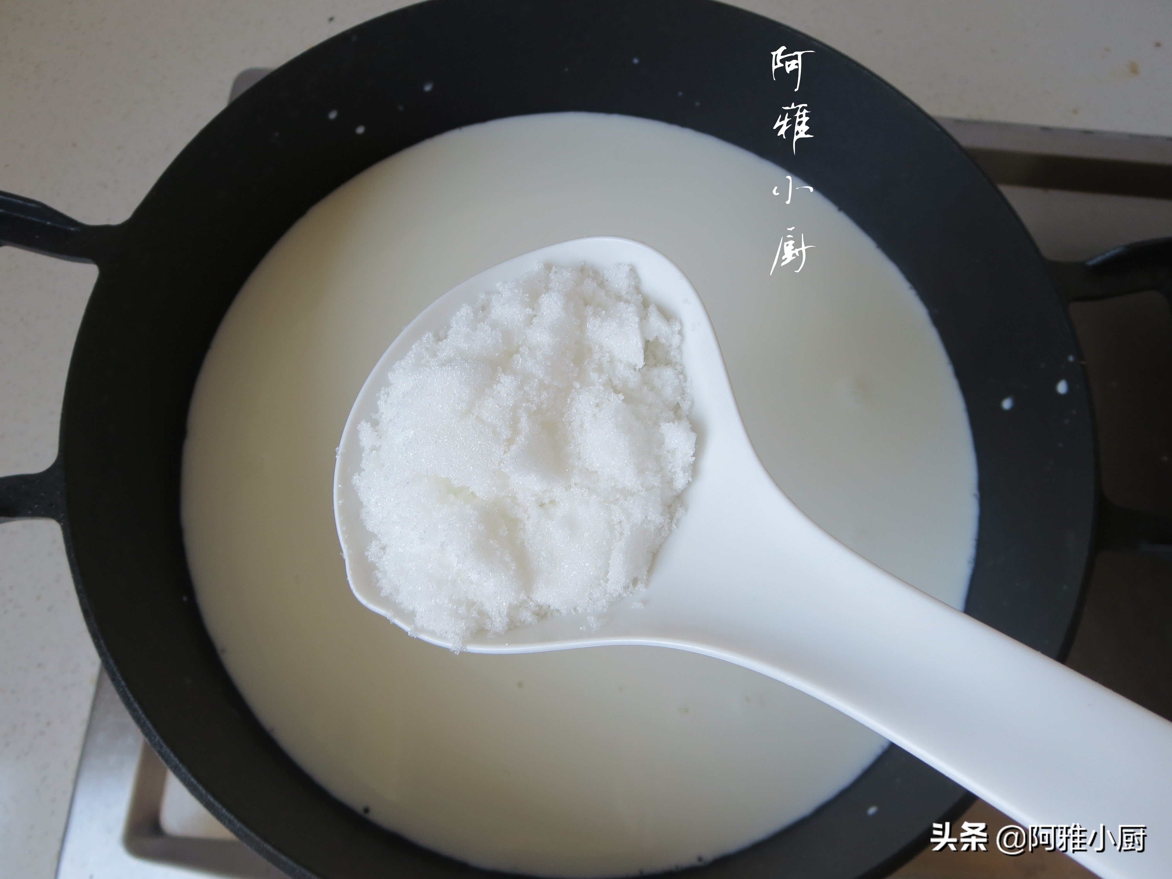 预拌粉电饭锅做酸奶蛋糕的方法,电饭锅做酸奶燕麦面包简单方法