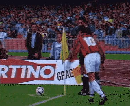 世界足坛目前十大巨星第一名,世界足坛历史十大巨星