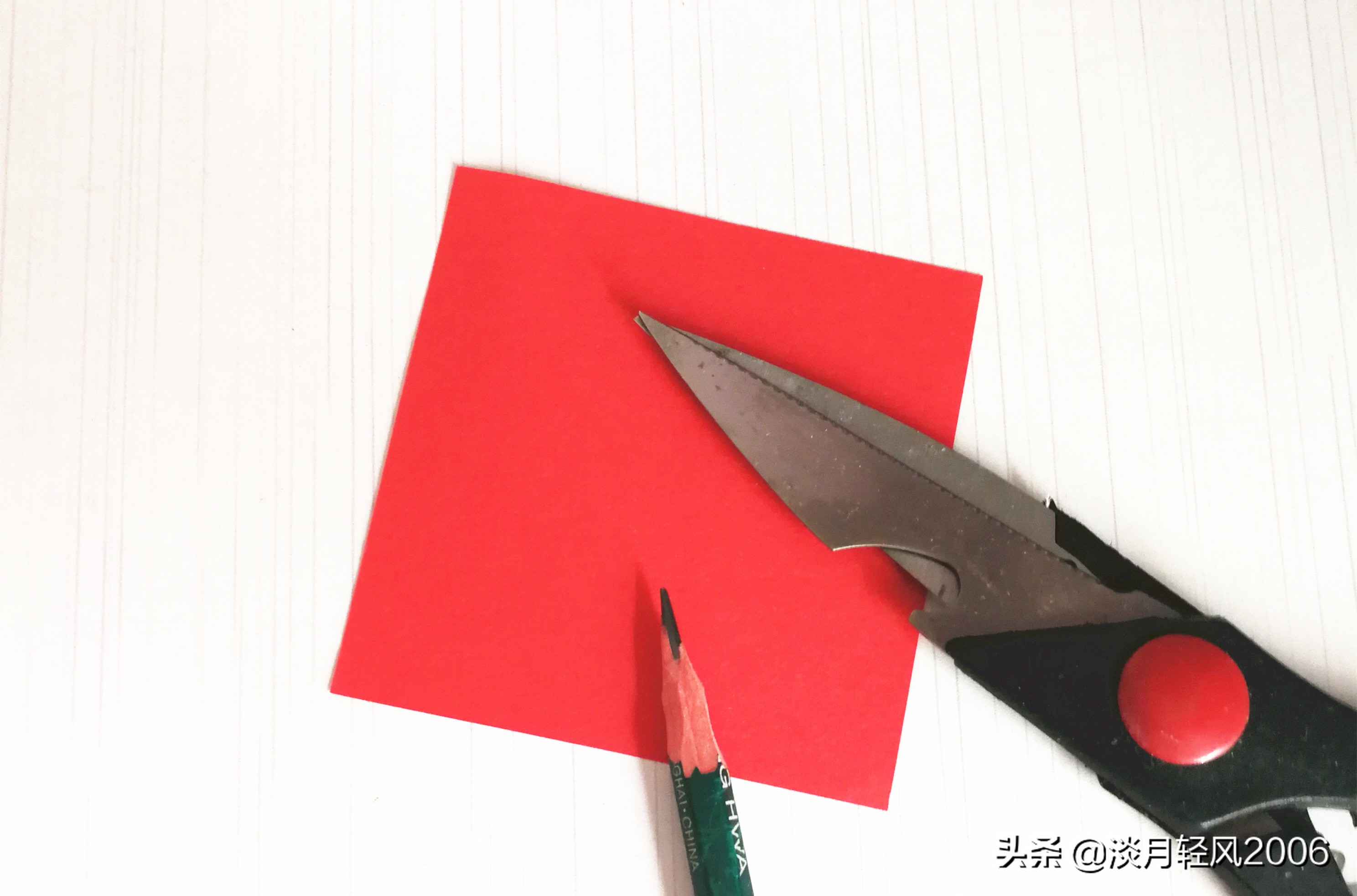 教小孩剪纸花视频教程大全,花的剪纸简单方法慢动作