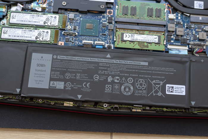 外星人alienwarem15拆解,alienwarem15星云红升级