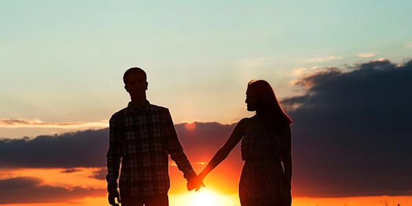 纪念日该送什么礼物实用,纪念日送什么礼物比较浪漫