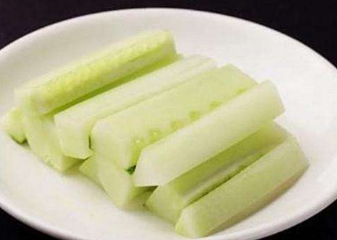 泡菜在发酵中途可以加糖吗,天气热了做什么泡菜最好吃