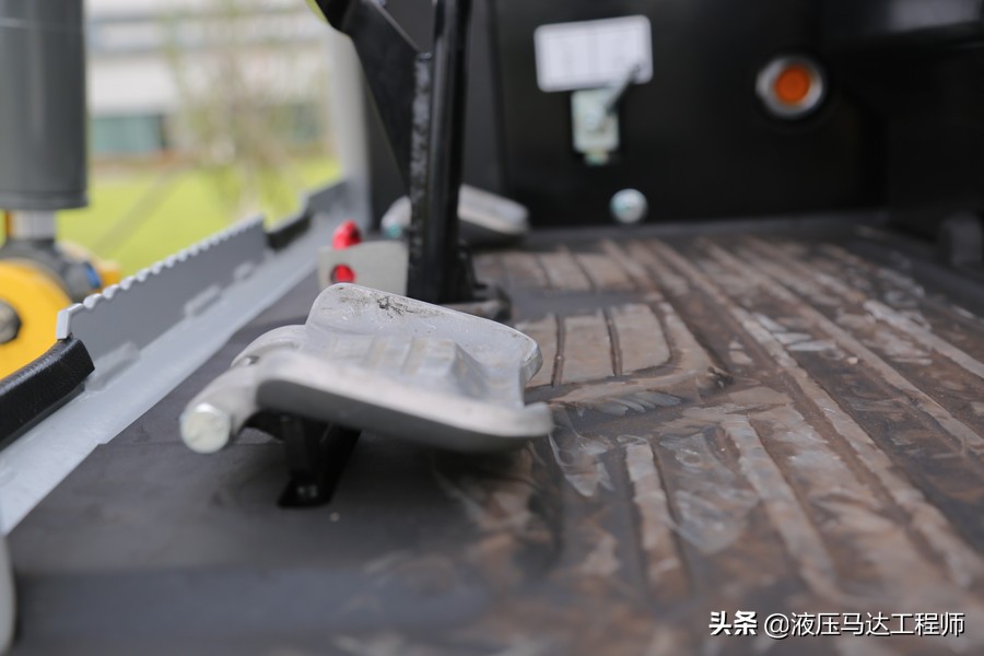 微挖什么液压泵好用,微挖一般用什么样的液压泵