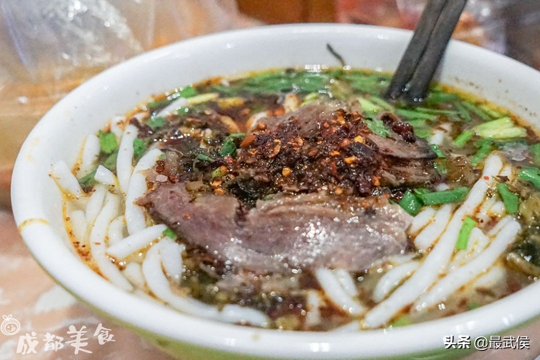 这条酒吧一条街知道的人都不年轻了！