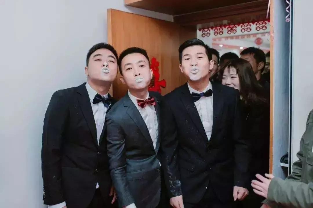 夏季浪漫婚礼游戏,婚礼游戏还能这样玩