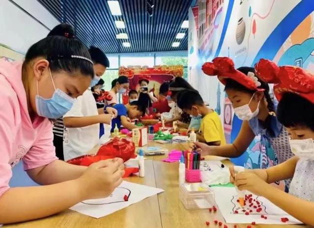 快乐的“黄金周”,寂寞的“课桌椅”——直击“双减”后的国庆假期