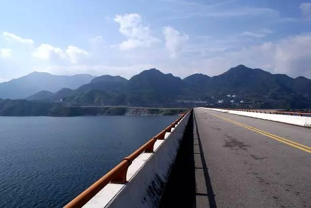 浙江有个像欧洲的地方,浙江旅游必去十大美食