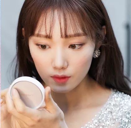 兰芝气垫搭配,兰芝气垫底妆
