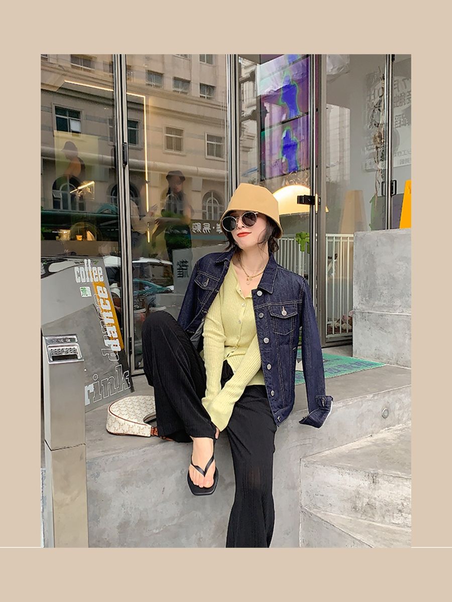 牛仔外套搭配蓝色裤子好看,牛仔外套怎么搭配裤子或裙子