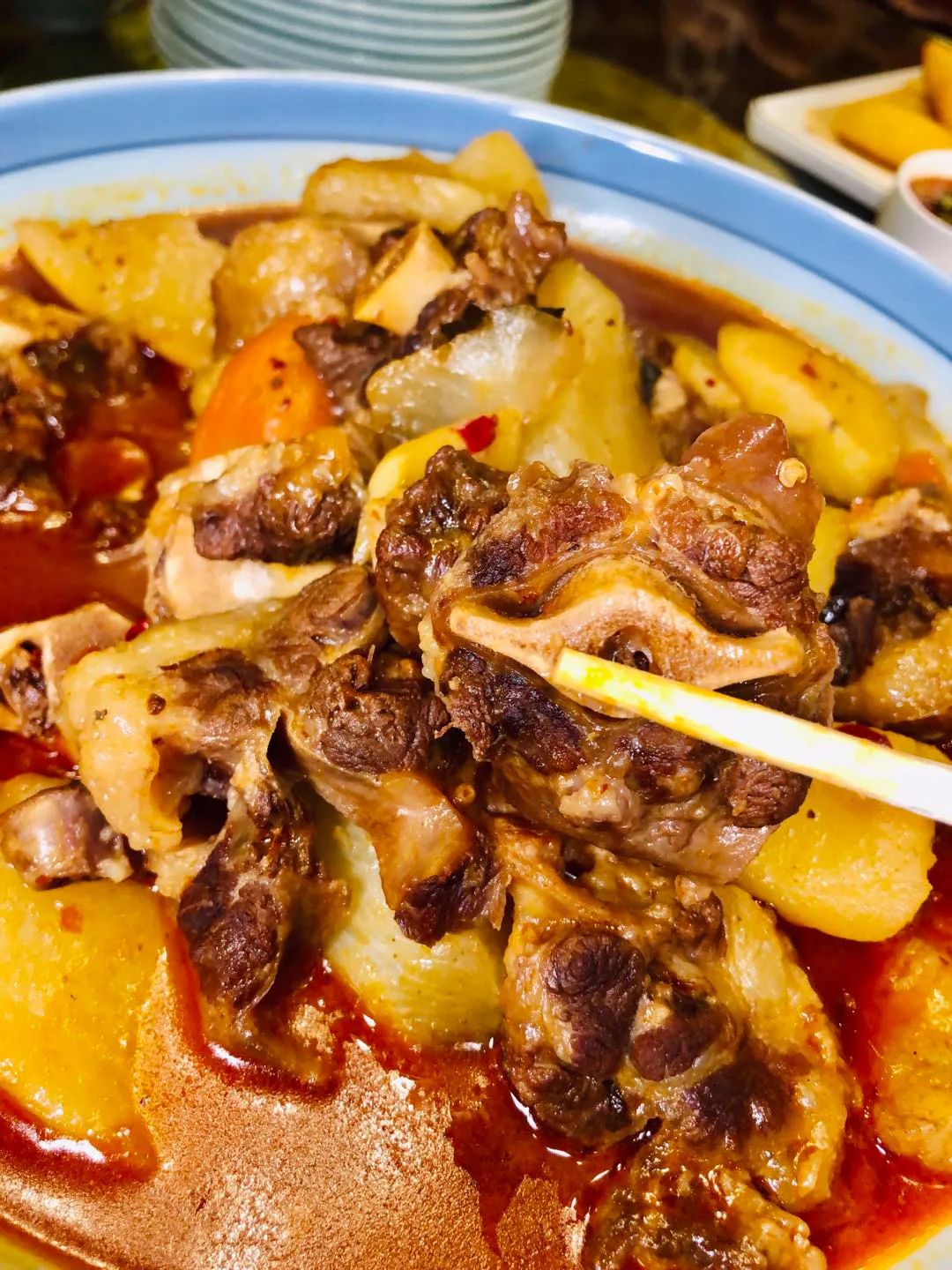 长春铁北这家原浆太盖了，配上各种融合小菜，快叫上朋友一起来吧