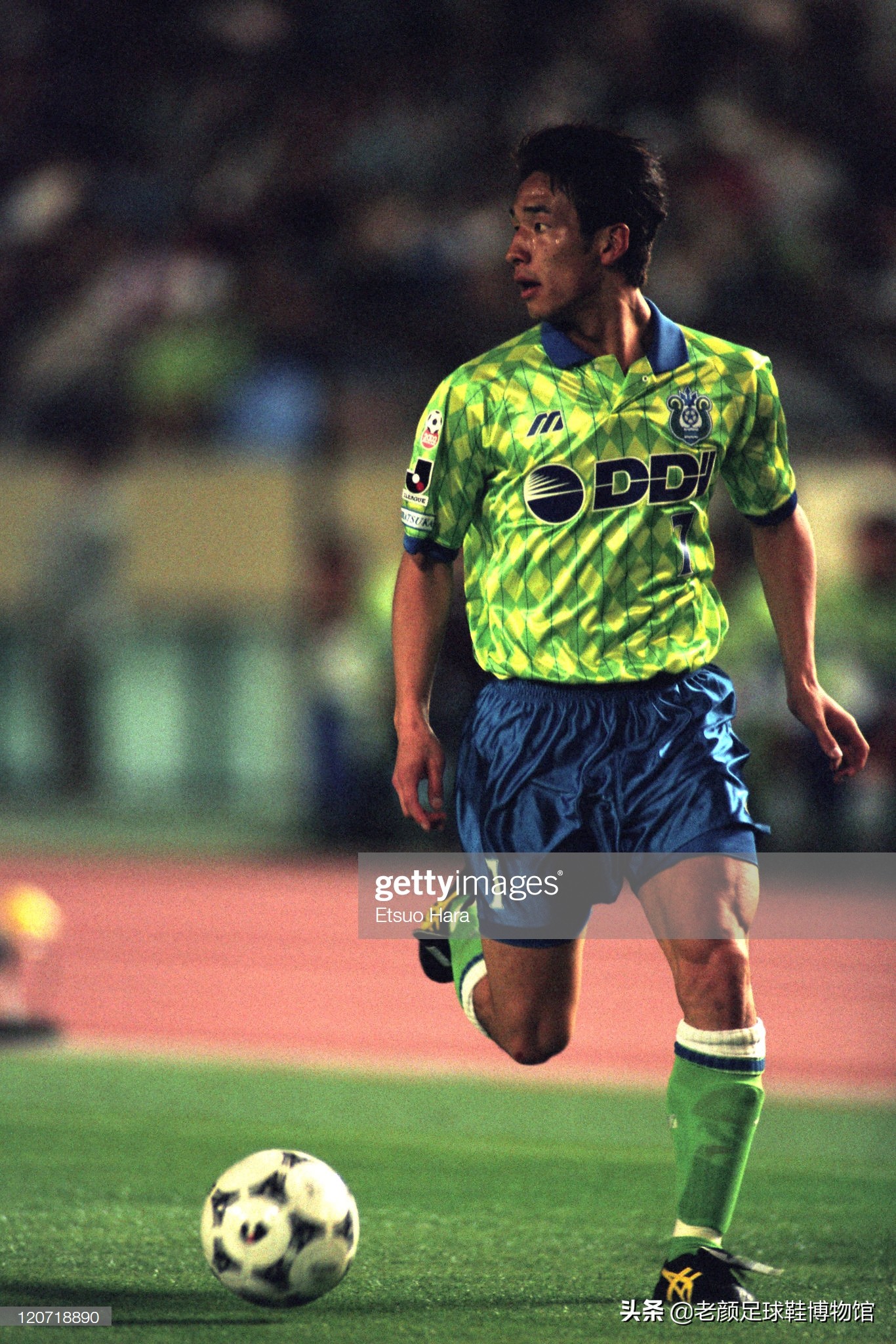 fifa足球世界亚洲一哥,亚洲足球最大年纪退役的球员