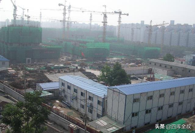 北京市崇文区花市大街上堂子胡同,北京80年代老楼拆迁吗