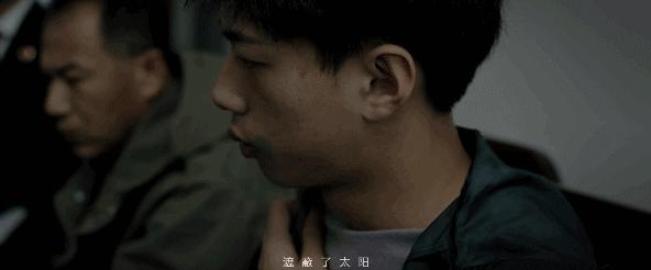 成长路上有书相伴宣传画,成长路上一路相伴