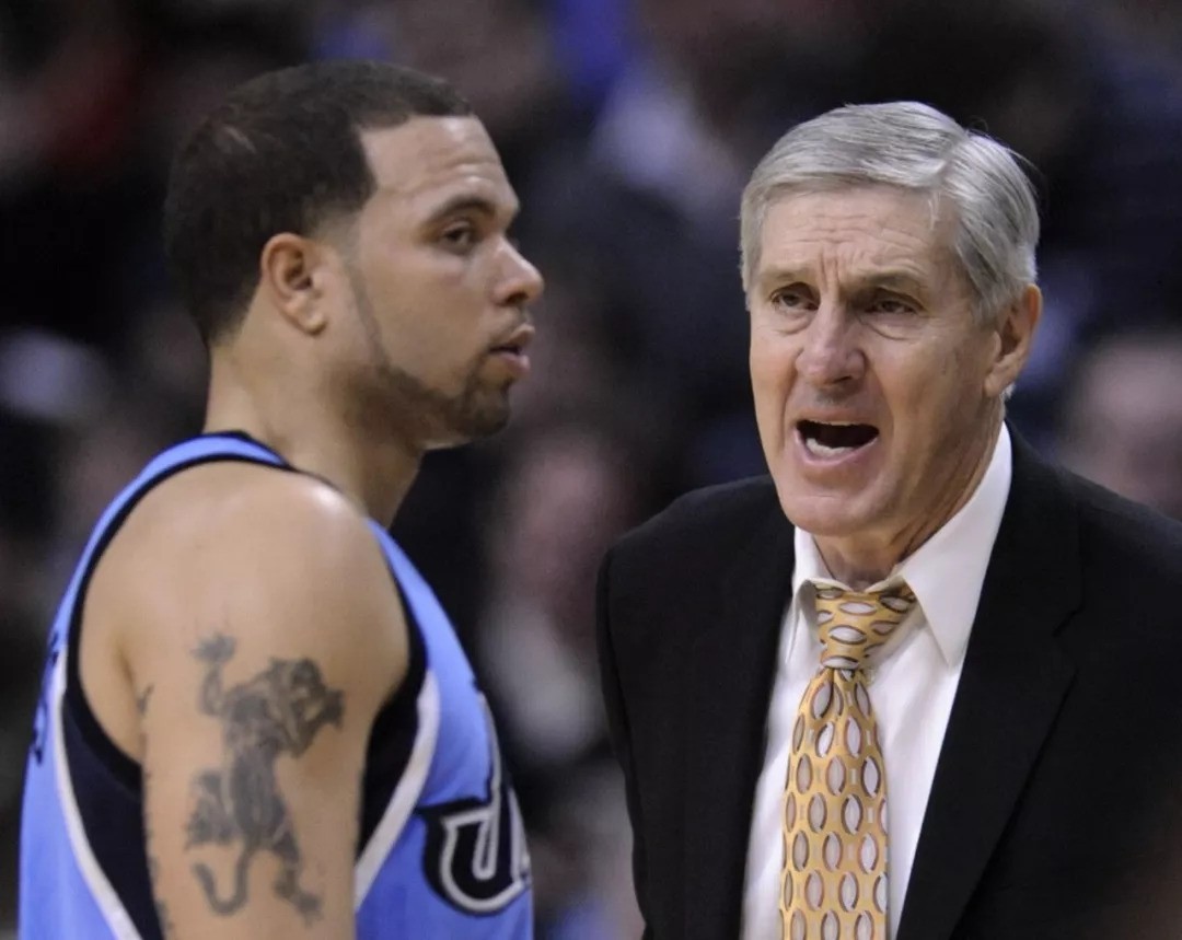 卡莱尔与隆多的矛盾,与主教练冲突