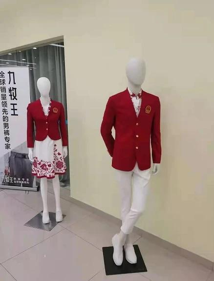 朱婷参加的红毯,朱婷穿红装视频