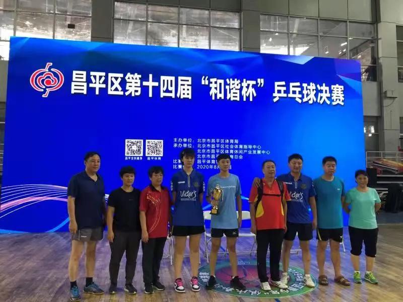 草根球员故事,足球老将的故事简介