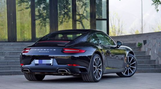 保时捷911targa黑武士回头率,保时捷911街拍回头率