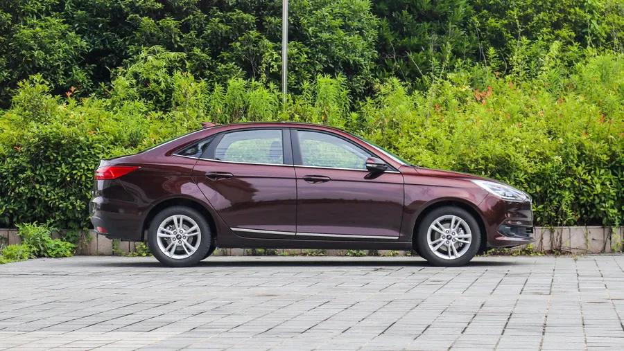 最新款福睿斯可以买吗,福睿斯老款还能买到吗