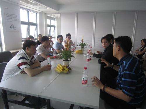 领导欺骗你被你发现,员工欺骗领导应该怎么处理