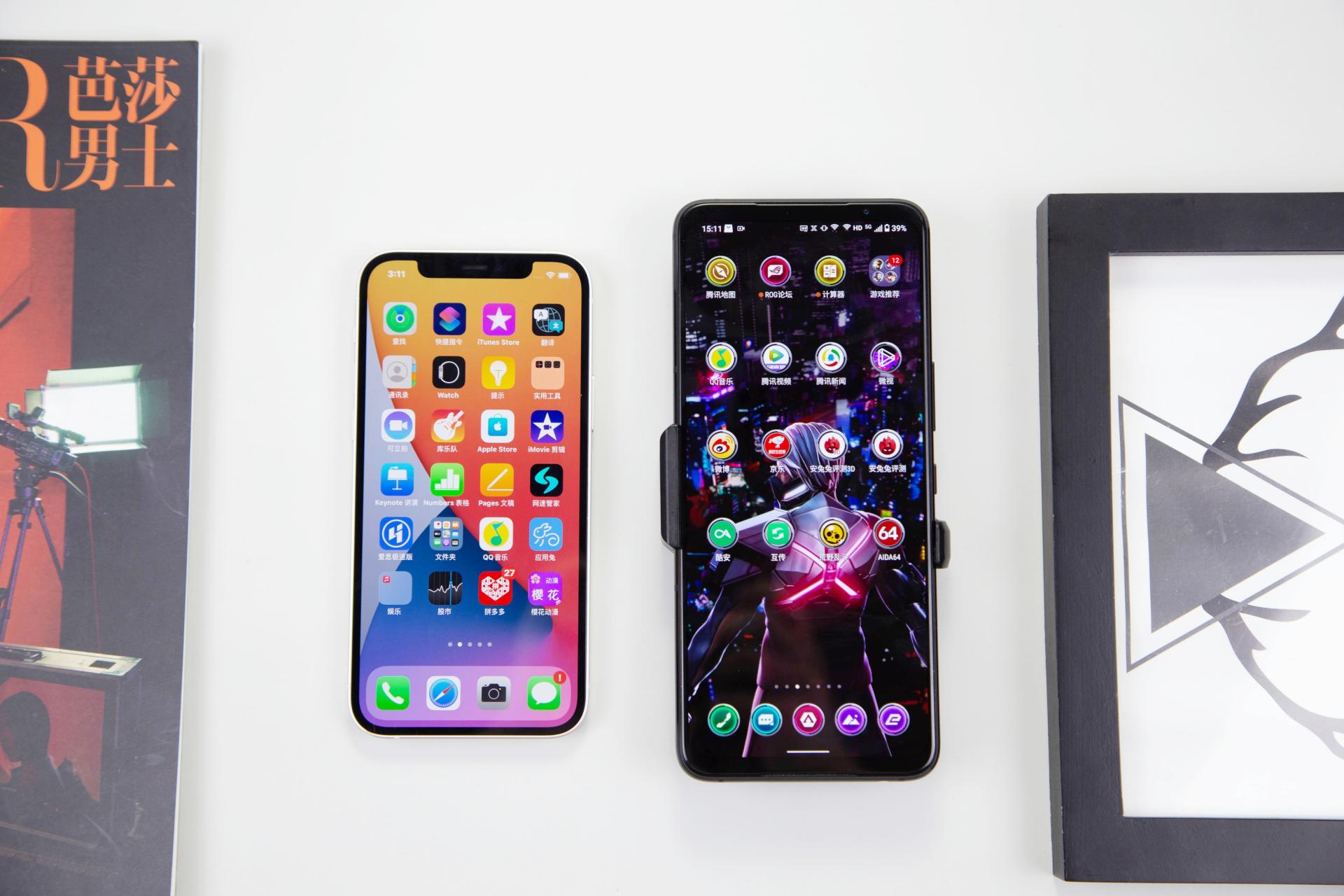 rog游戏手机5对比iphone12,rog游戏手机5与苹果13
