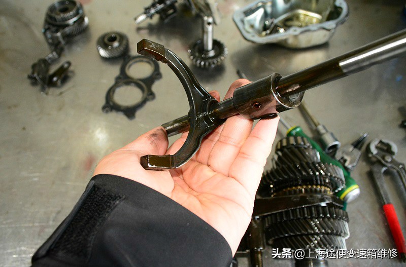 11款赛欧emt变速箱升挡迟缓转速高,雪佛兰赛欧变速箱挂不了挡