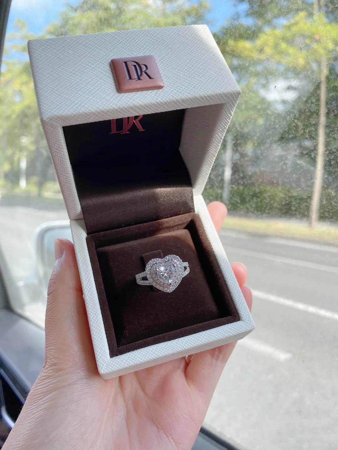 dr钻戒为什么网上不用身份证,dr钻戒怎么取消预约到店