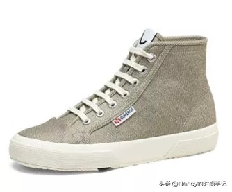 还在穿小白鞋吗,好穿又好看的帆布鞋