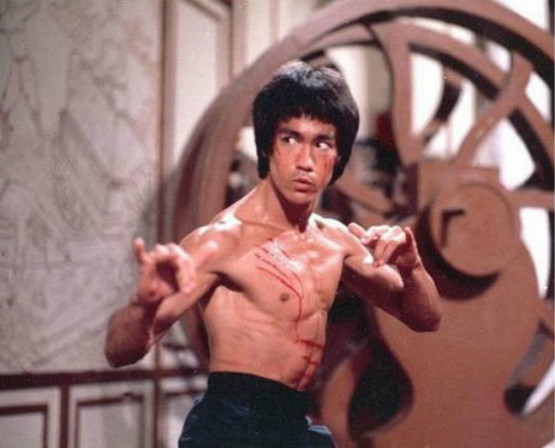 李小龙的功夫有没有被过度神化,李小龙是不是很有学问