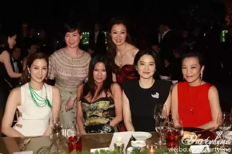 有钱有闲风华绝代,有钱有闲有美貌