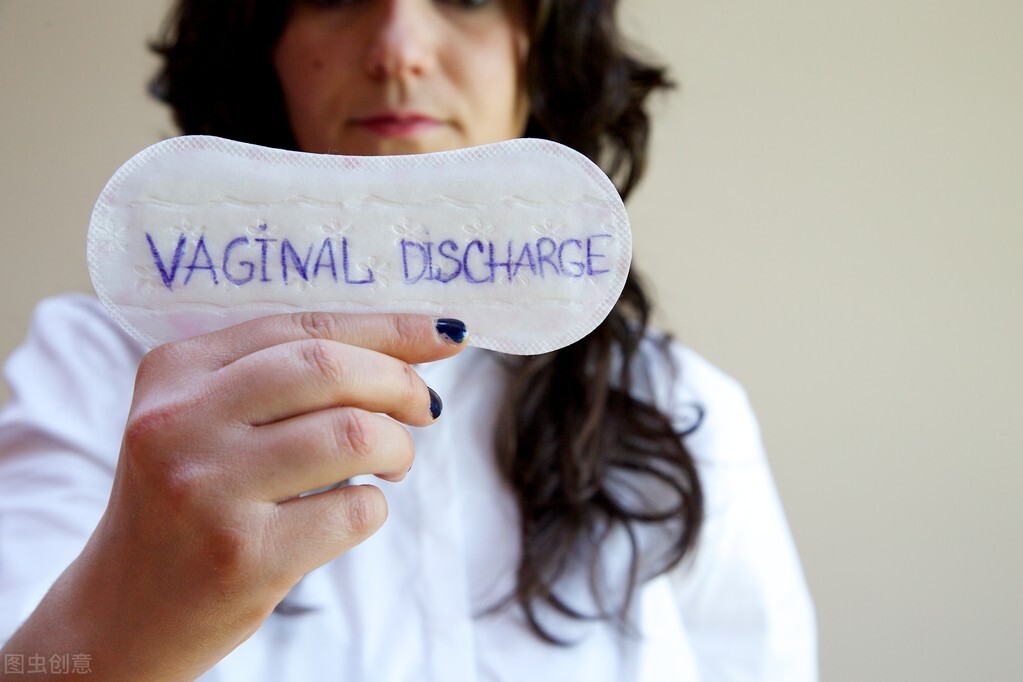 女性霉菌性阴道炎的症状原因,女性霉菌性阴道炎有什么症状表现