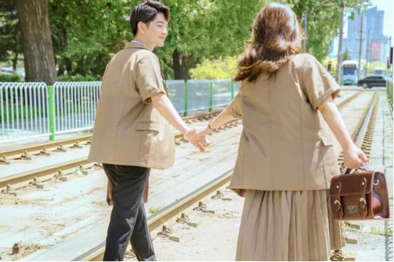 最美婚纱照摆拍最新进展,最好看的婚纱照造型