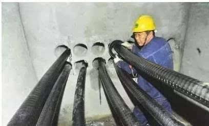 地下电缆被挖断的后果,被挖断的光缆