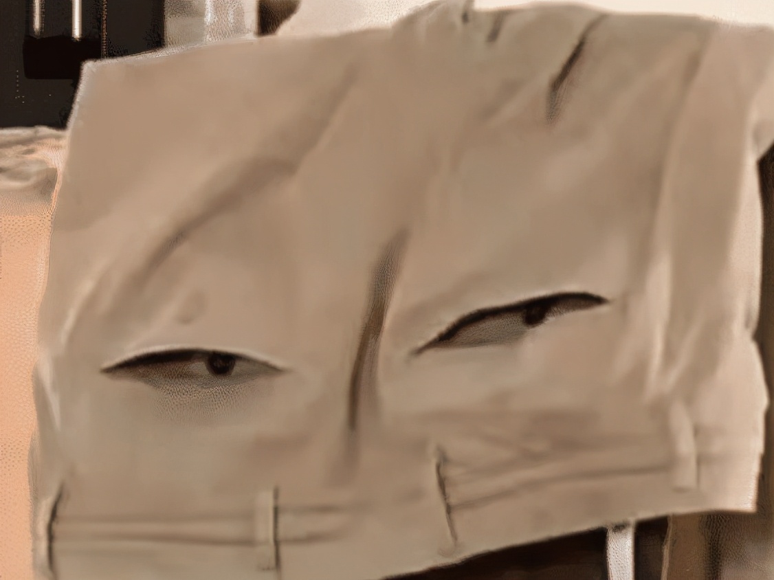 为什么要挂个锤子在墙上,第一次去男朋友家看到墙上挂什么