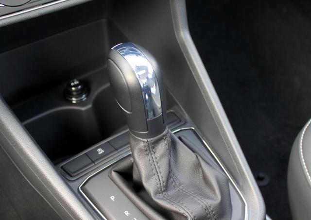 桑塔纳经典手动情怀,桑塔纳经典再经典