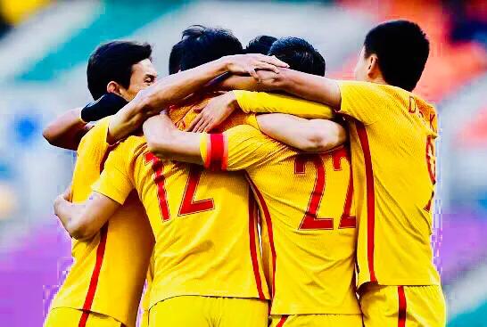 “大哥哥”战胜了“*弟弟小**”