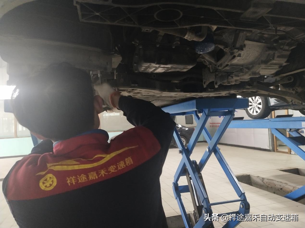 现代途胜变速箱报2挡定位故障,途胜变速箱没有奇数挡维修费用