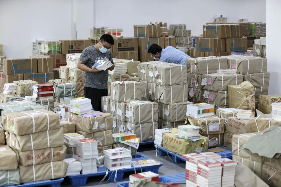 新华书店何去何从,焦作新华书店屹立不倒的原因