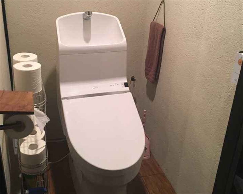 洗手间马桶收纳,卫生间马桶和洗漱池中间收纳