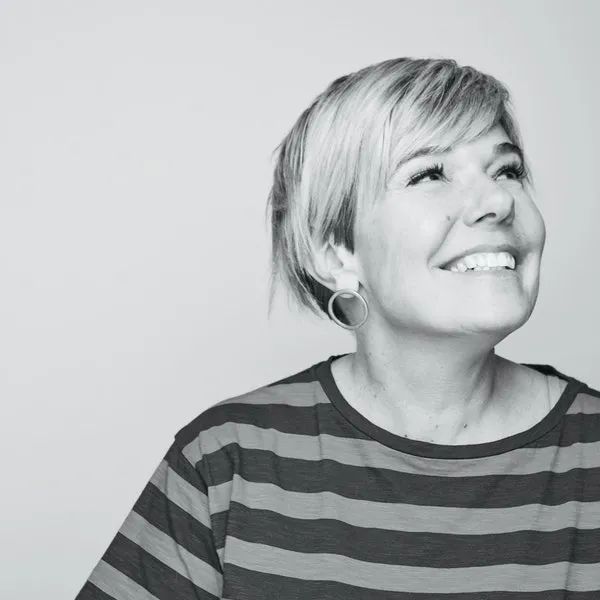 五角最新为泰国健康饮料品牌设计品牌标识和包装