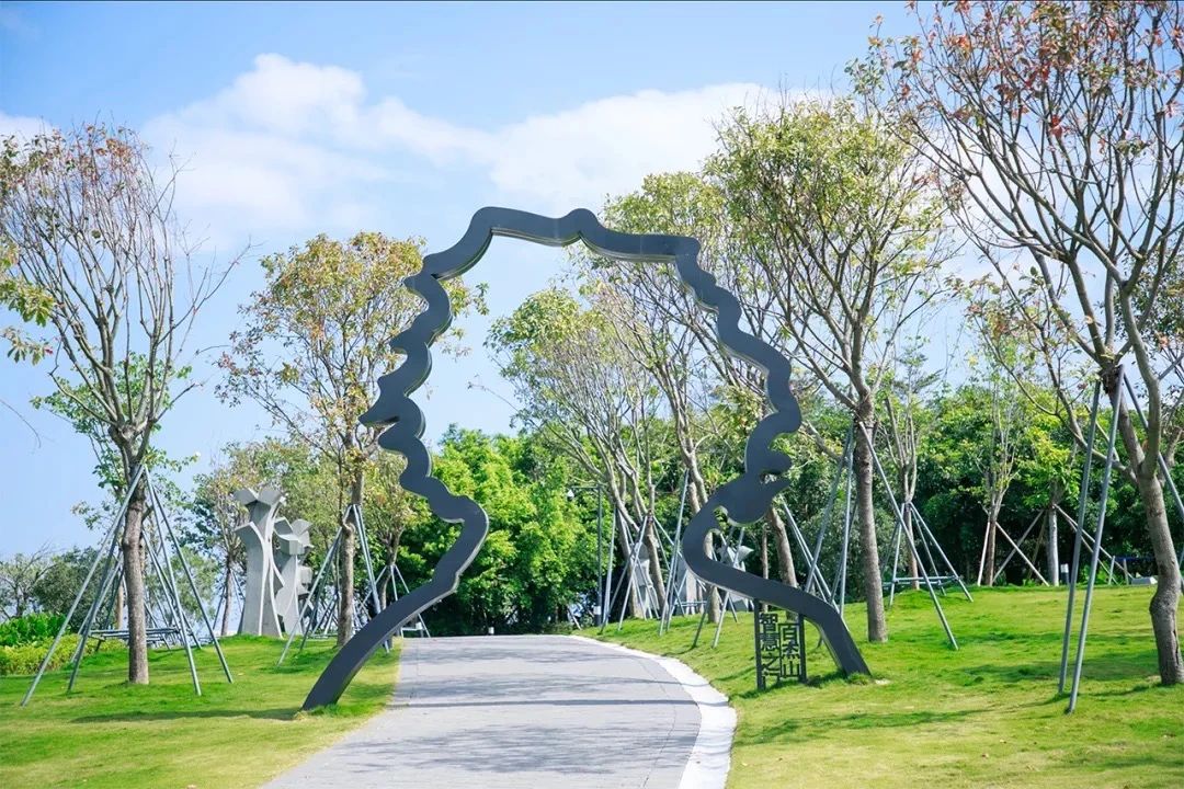 深圳11号线哪一站下车可以看海,坐深圳11号线去看海的地方