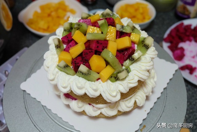 超级简单的奶油蛋糕做法无烤箱,戚风奶油蛋糕的制作全过程