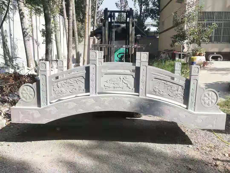 汉白玉栏杆多少钱一吨,汉白玉石栏杆多少价格一米