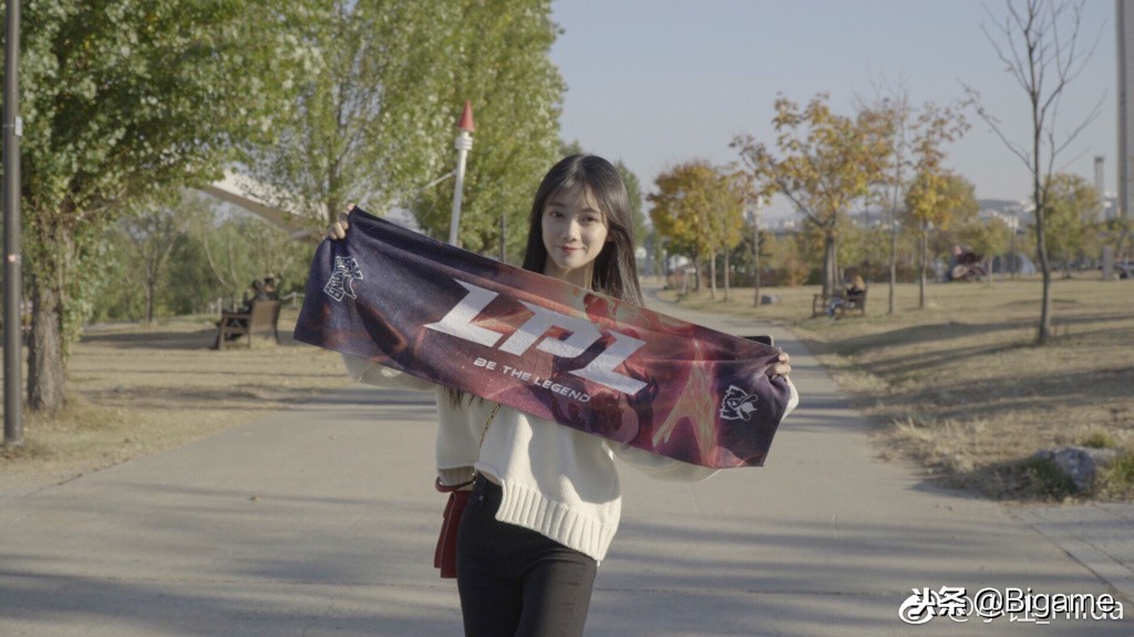 rookie夺冠公开恋情,rookie官宣的情侣是谁