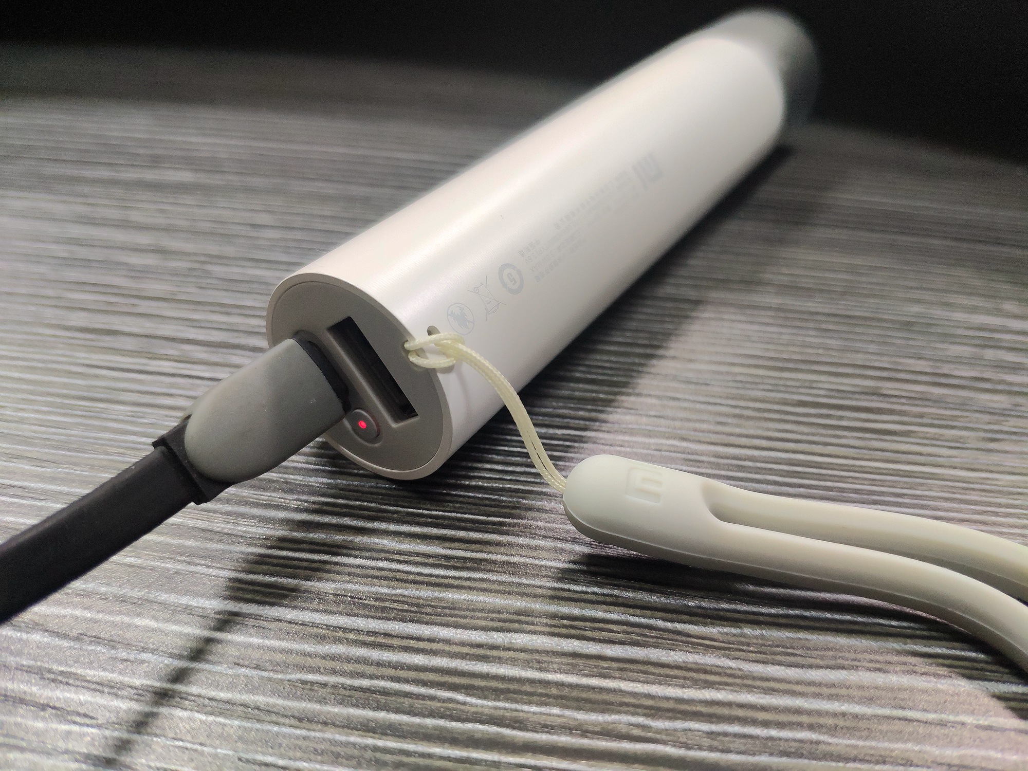 小米新款多功能手电筒,小米多功能手电筒