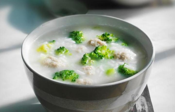 小体比熊一般在几个月来姨妈,小体比熊例假结束有啥表现